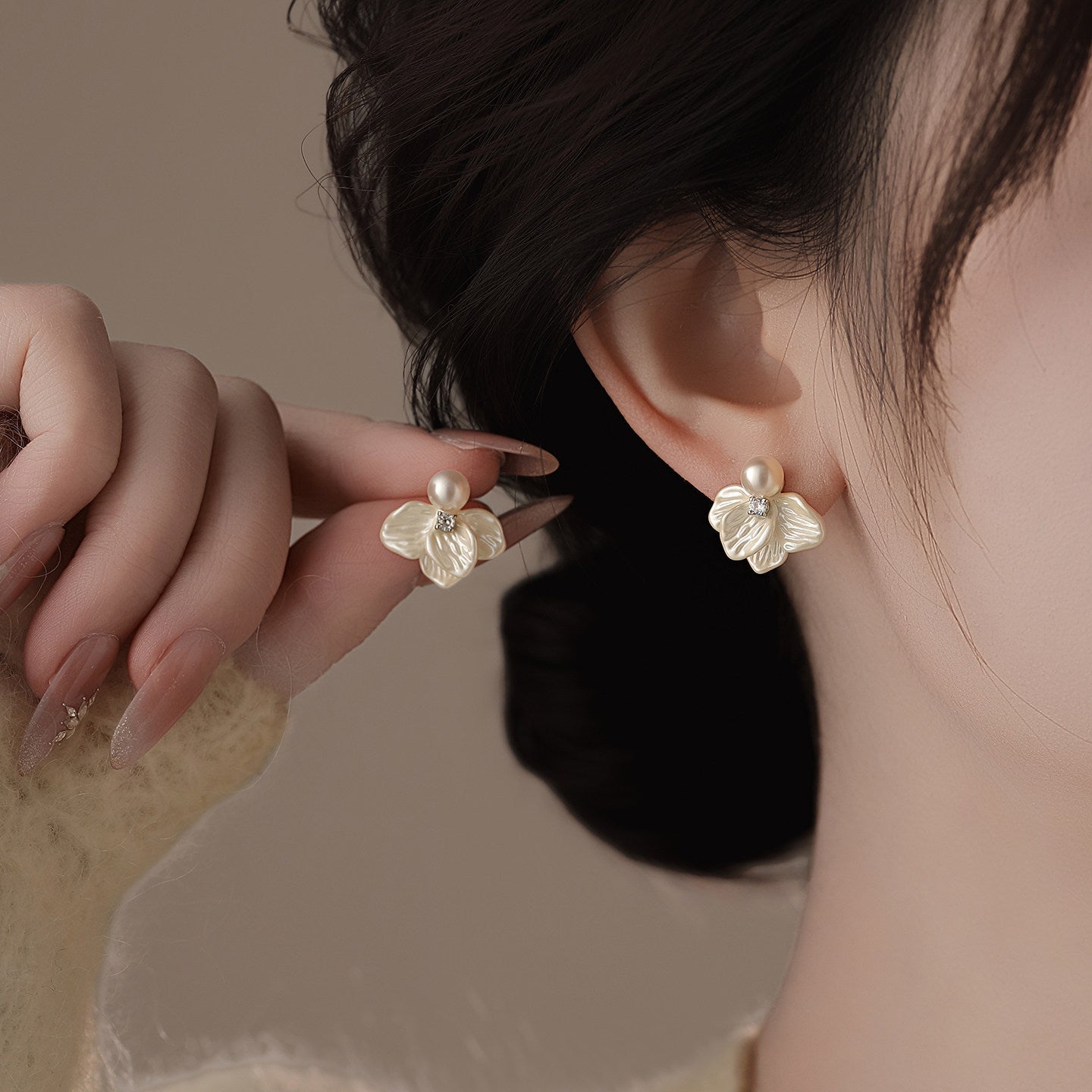 Layered Petal Earrings - Pearl Zircon Flower Earrings for Women - Vintage Floral Statement Jewelry | AURUM WAVE