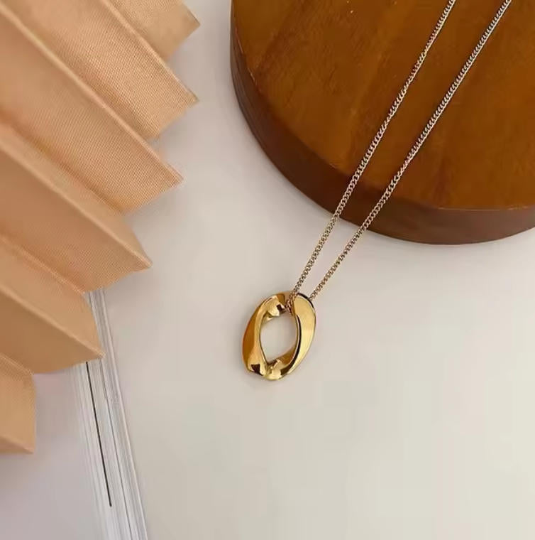Organic Oval Ring Pendant - Minimalist Geometric Chain for Women - Unique Gift Jewelry | AURUM WAVE