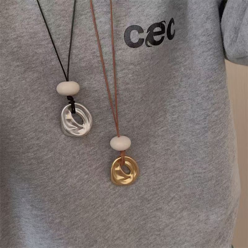 Organic Oval Pendant Necklace - Adjustable Sliding Chain for Women - Minimalist Gift Jewelry | AURUM WAVE